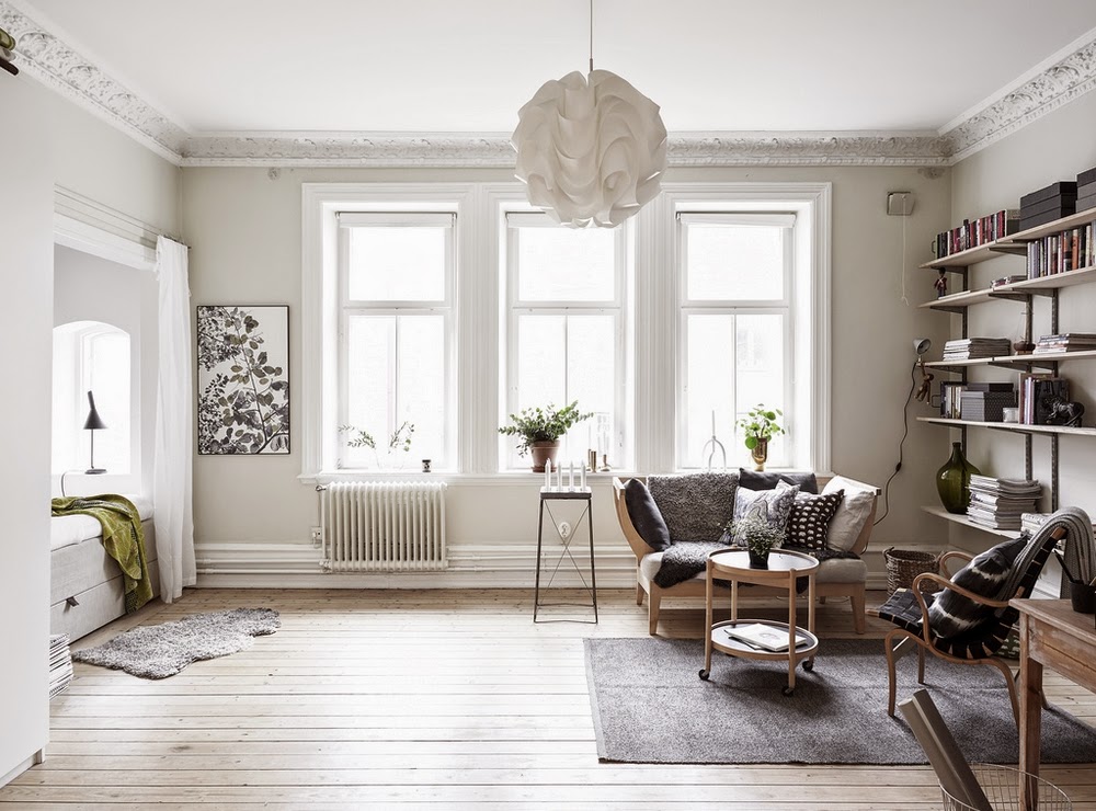 Scandinavian_living _room_grey_tone_decor_leaf_poster