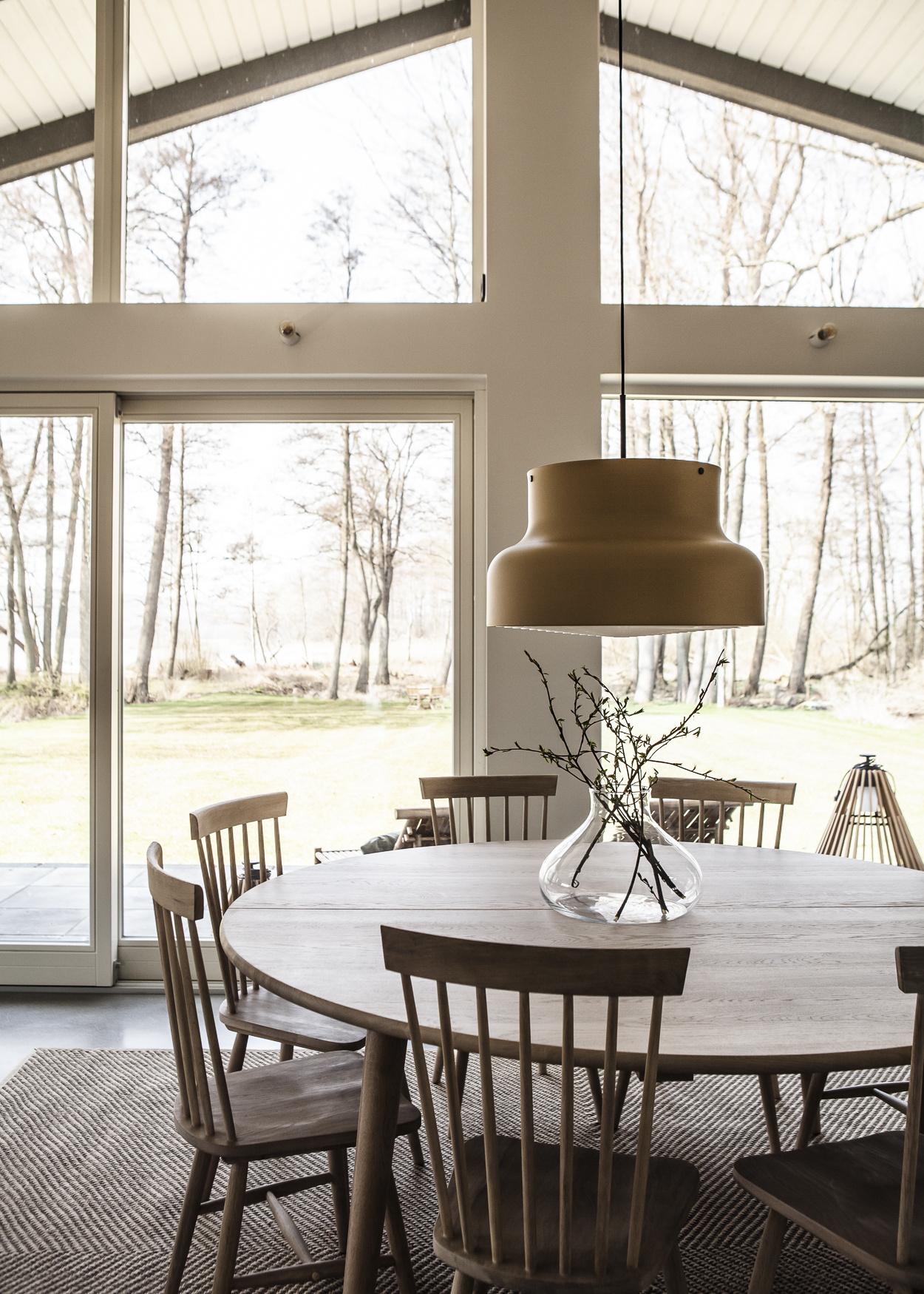 Minimal home with stunning views and natural light