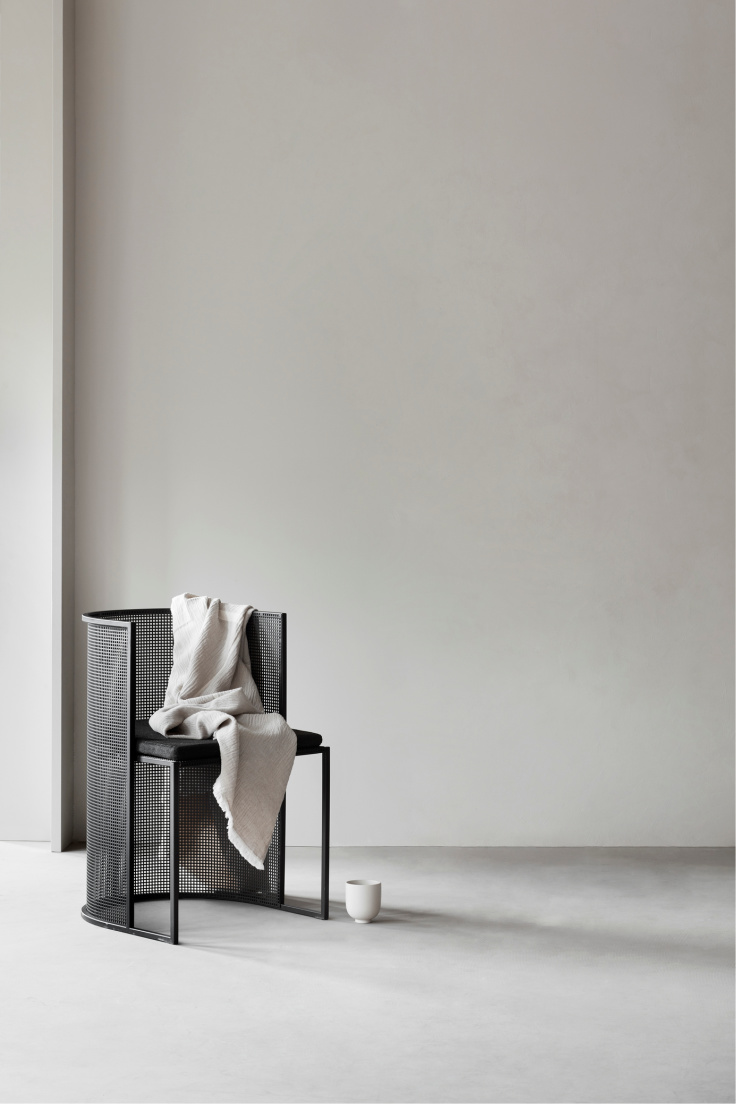 AW20 Bauhaus Dining Chair black Kristina Dam
