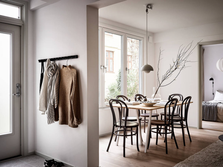 Minimal Nordic Apartment Shows Us How To Decorate For Winter