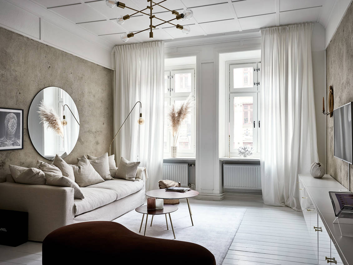 Home Tour | A minimal Gothenburg apartment with exposed plaster walls