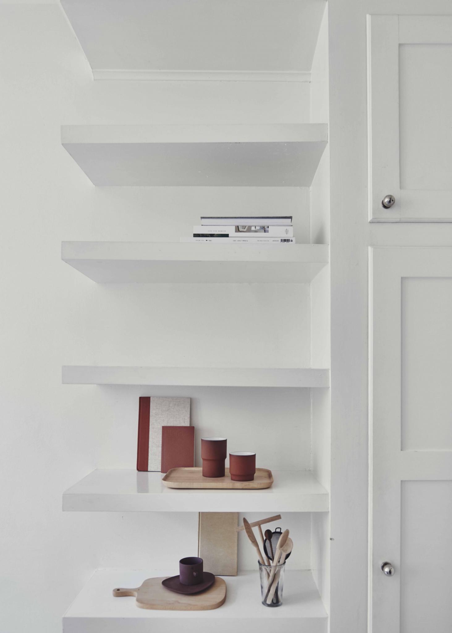 Built in shelve in the kitchen 