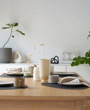 Minimal Table Setting with Sustainable Table Mats
